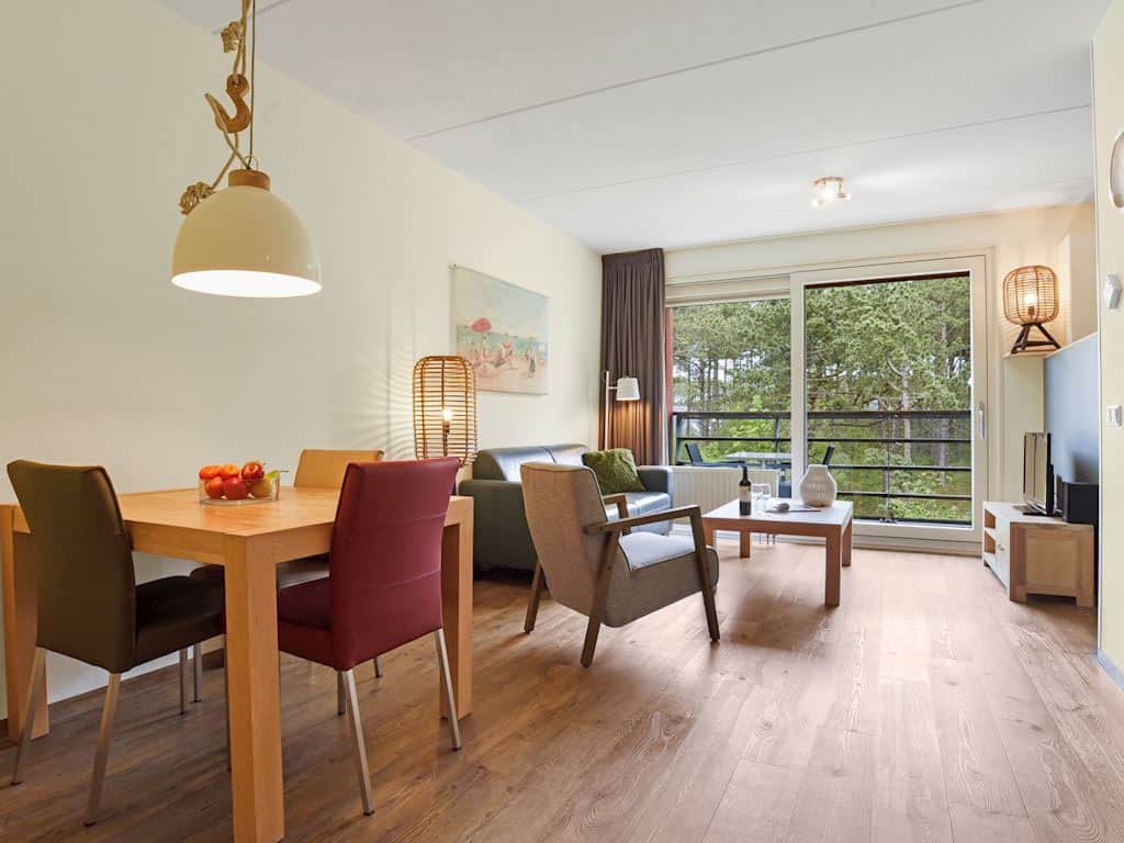 Impressie van de woonkamer in appartement 2CA voor 2 personen bij Landal West-Terschelling