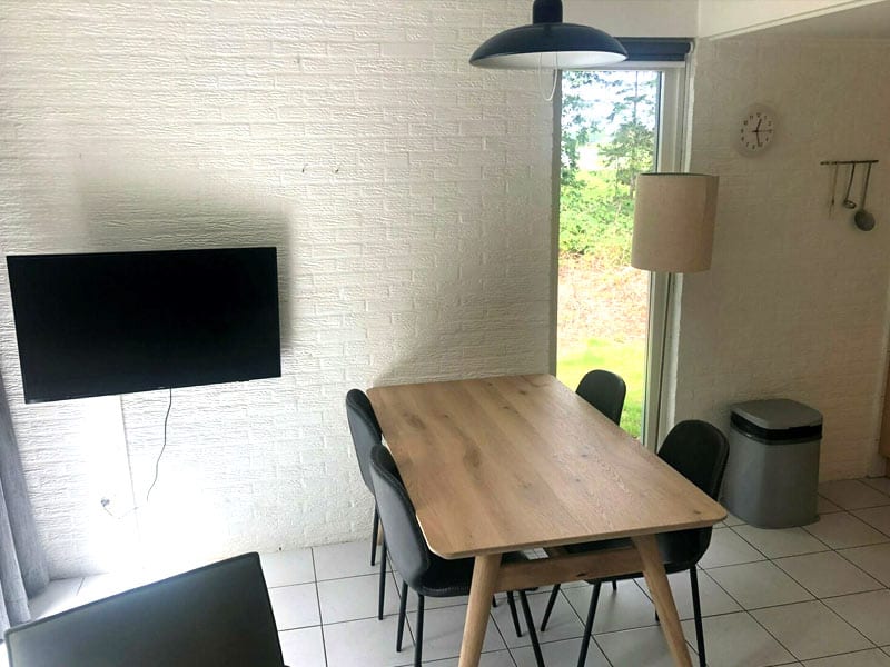 Impressie van de eethoek in bungalow IJssel Plus voor 4 personen op Sallandshoeve