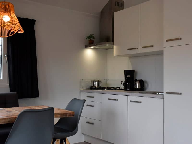Impressie van de keuken in het chalet voor 6 personen in Rheeze