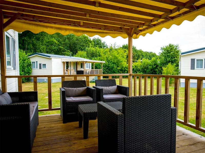 Impressie van de veranda bij chalet Veranda op Recreatiepark Duinhoeve