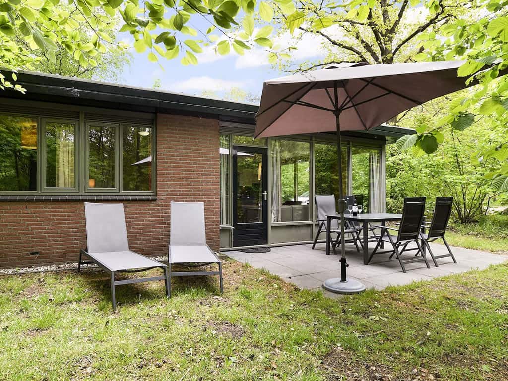Impressie van de comfort bungalow voor 4 personen op Summio Parc Heihaas 4CE in Putten