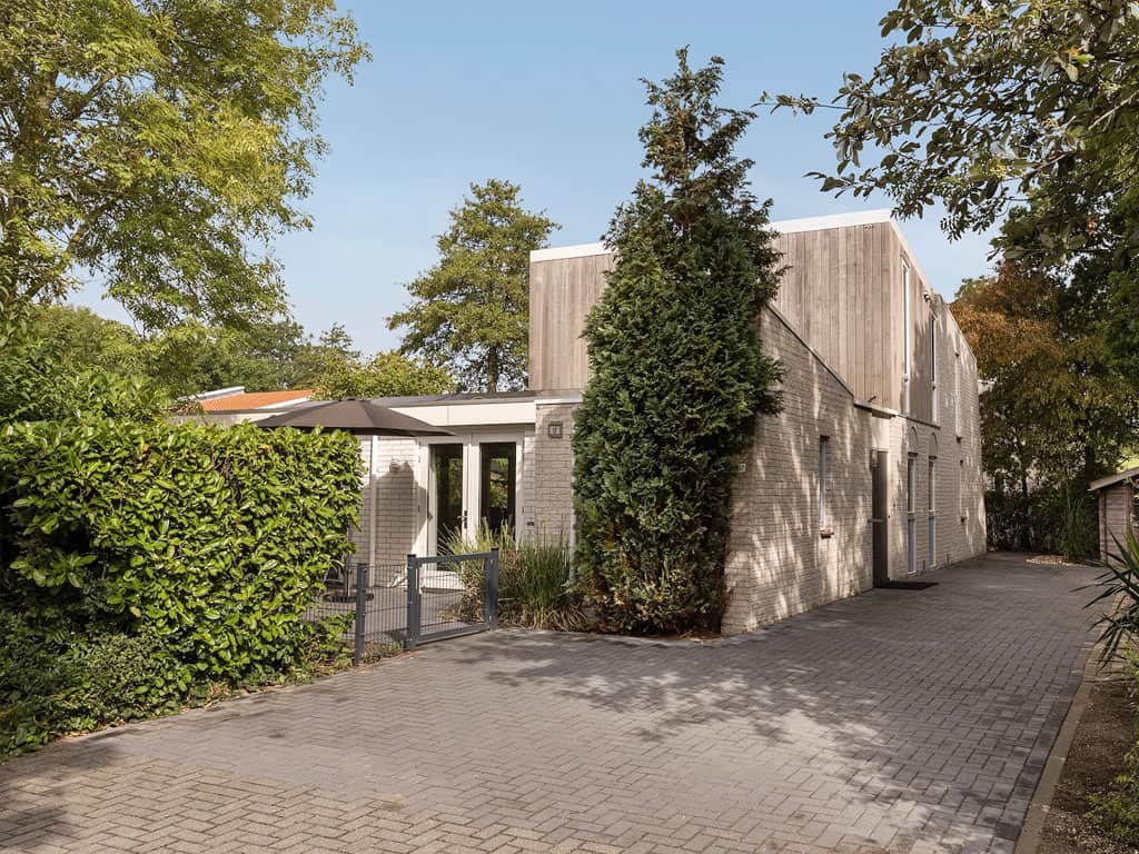 Impressie van de extra toegankelijke bungalow voor 12 personen op Summio Parc Port Greve 12LTS in Zeeland
