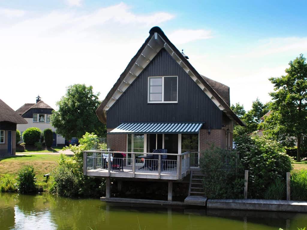 Impressie van de luxe Vissersvilla+ voor 6 personen op Beach Resort Makkum
