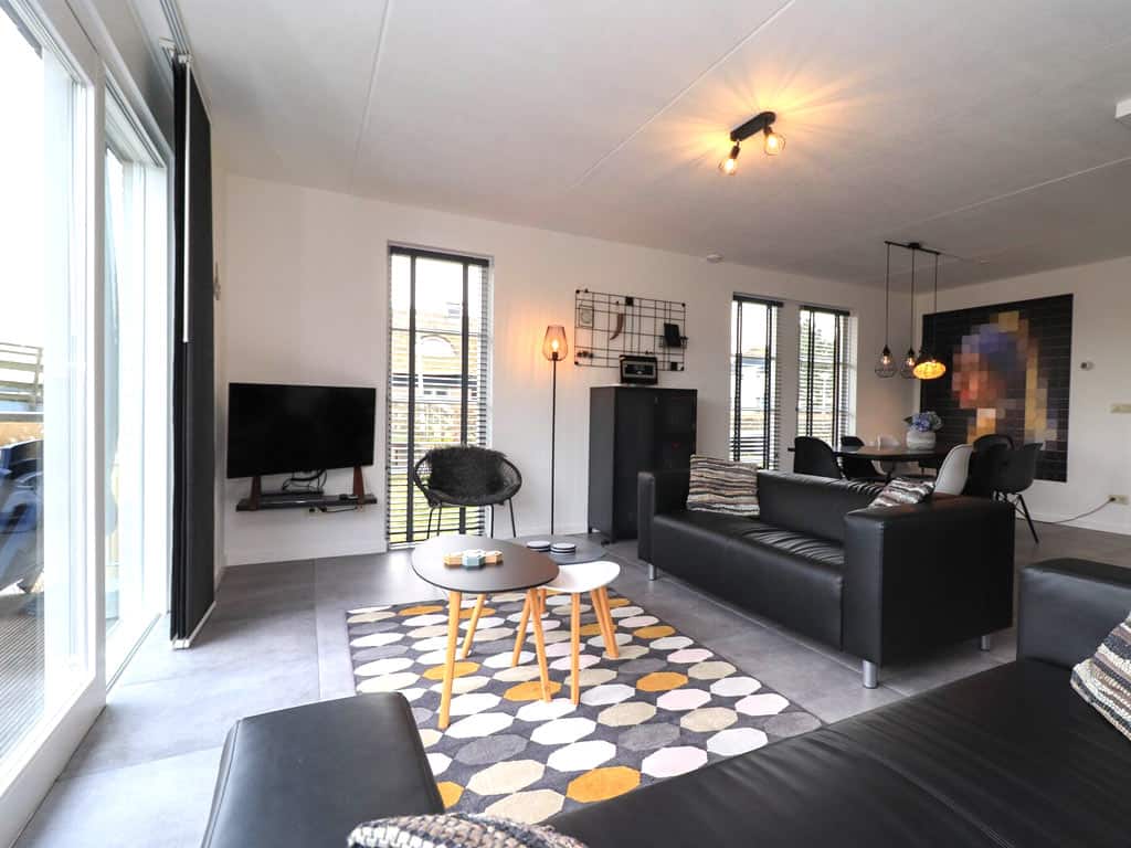 Impressie van de luxe 8-persoons Makkum Beach Resort Vissersvilla+