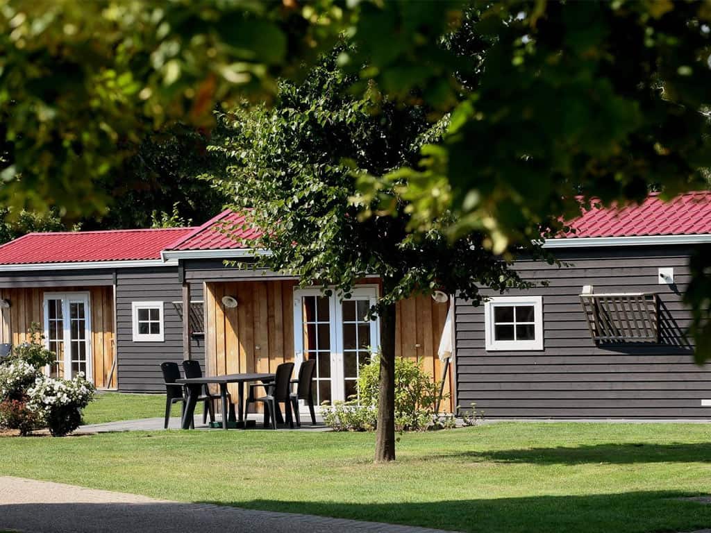 Impressie van het chalet Hooiruif voor 4 personen op vakantiepark De Twee Bruggen in Winterswijk