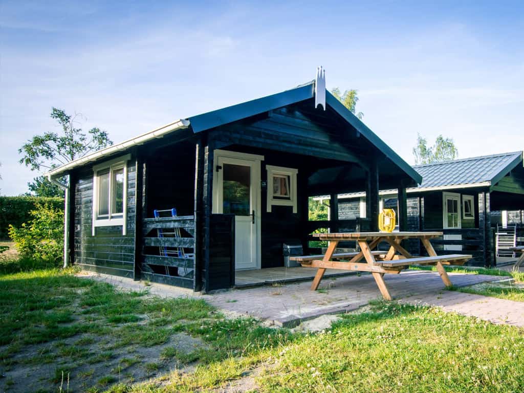 Impressie van de trekkershut voor 4 personen op camping De Vossenburcht in IJhorst