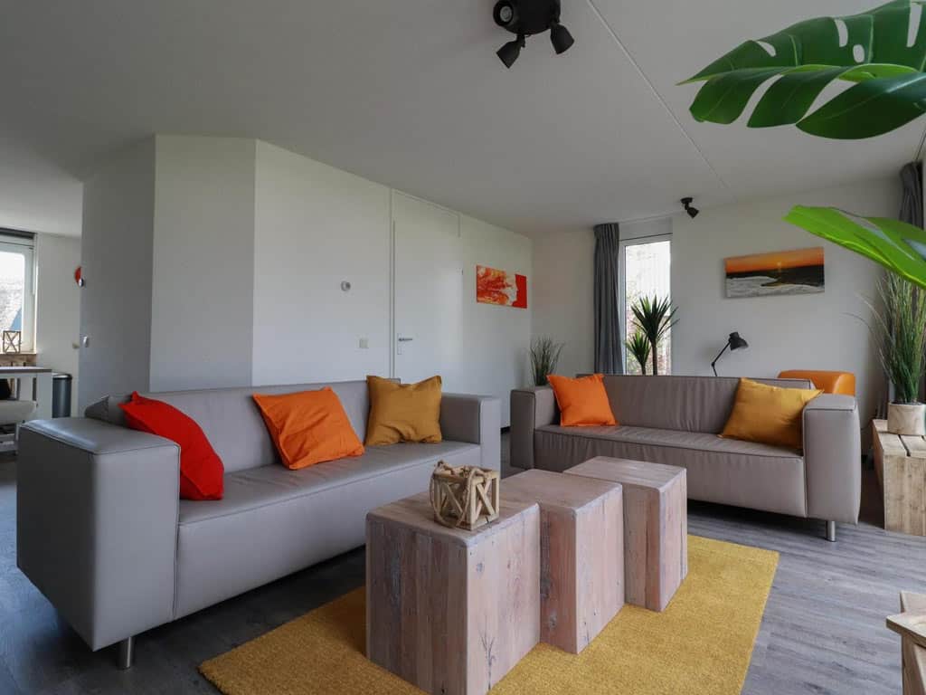 Impressie van de 5-persoons bungalow op Beach Resort Makkum Schakel+