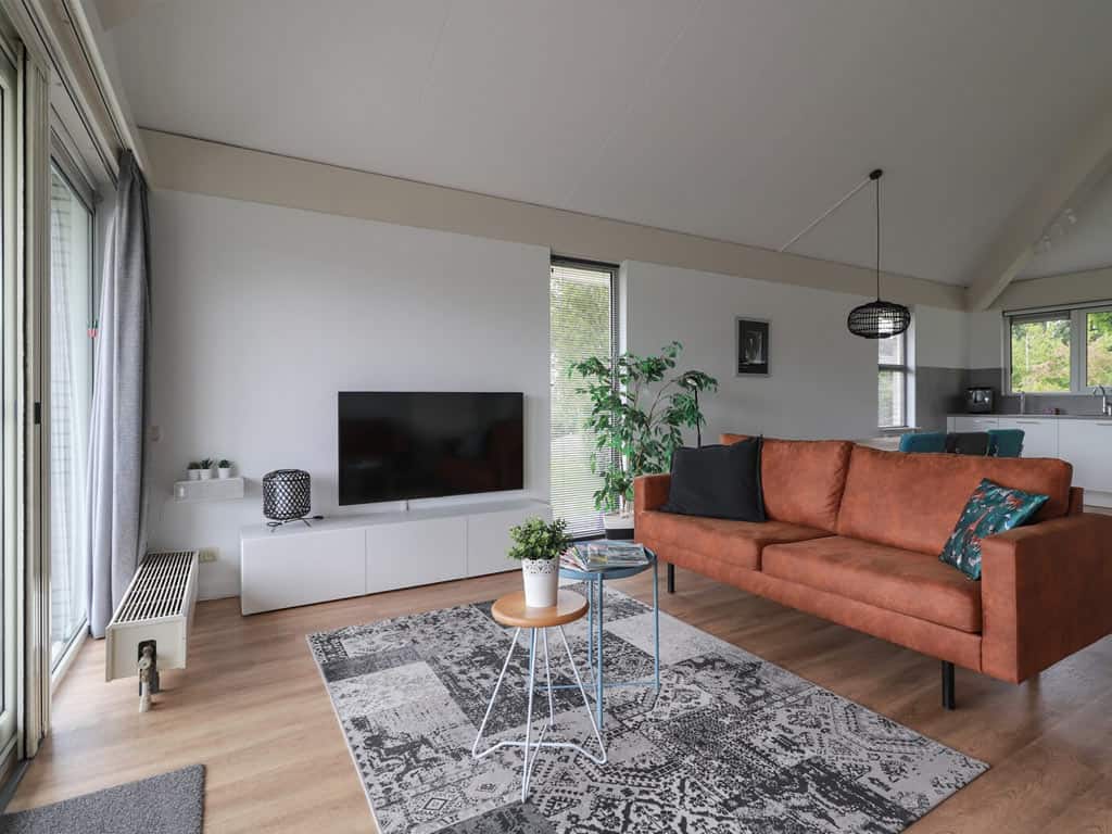 Impressie van de luxe 6-persoons bungalow op Beach Resort Makkum Star+