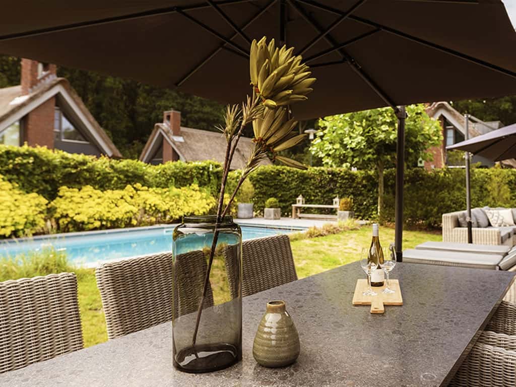 Het vakantiehuis Mooi Schoorl 17 met een eigen zwembad en veel luxe voorzieningen