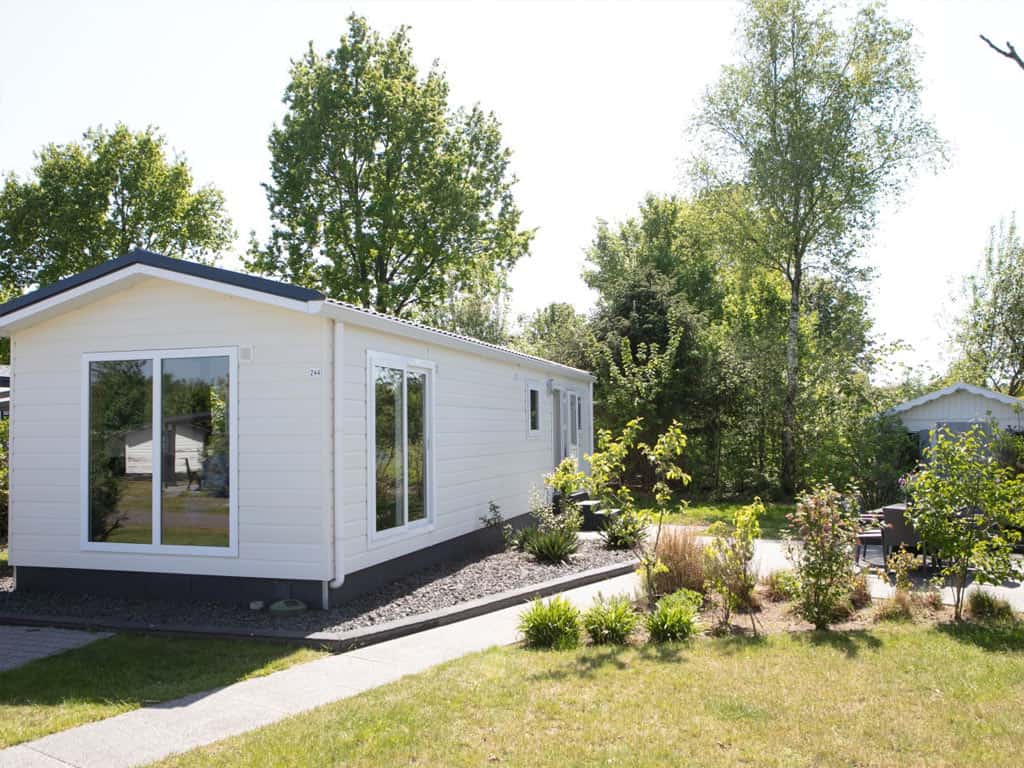 Impressie van chalet Amber voor 6 personen bij Ardoer Vakantiepark 't Rheezerwold in Hardenberg
