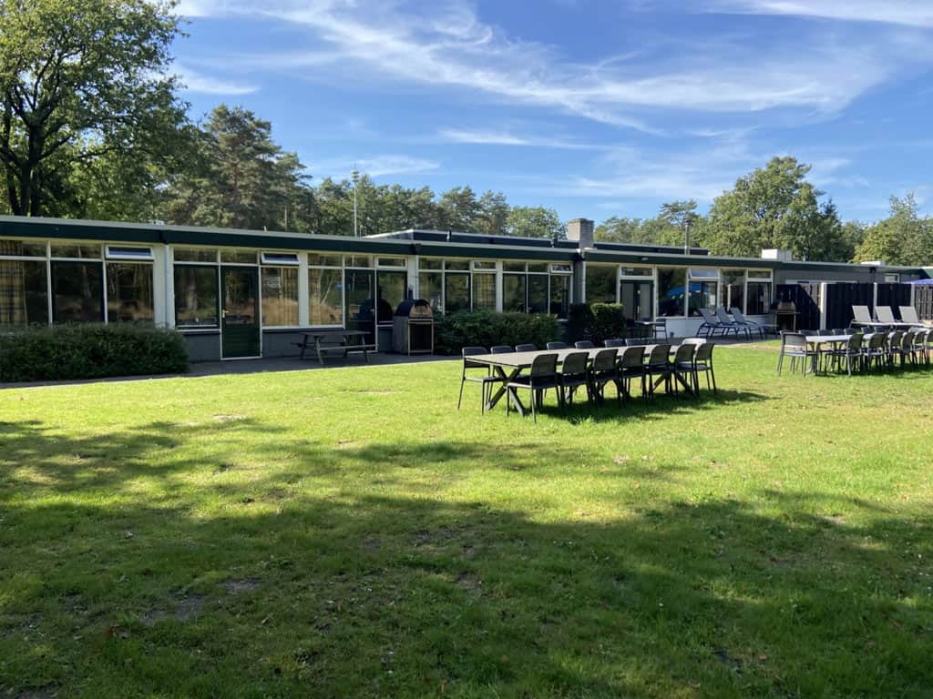 Impressie van de RCN de Noordster groepsaccommodatie de Komeet voor 24 personen in Dwingeloo, Drenthe