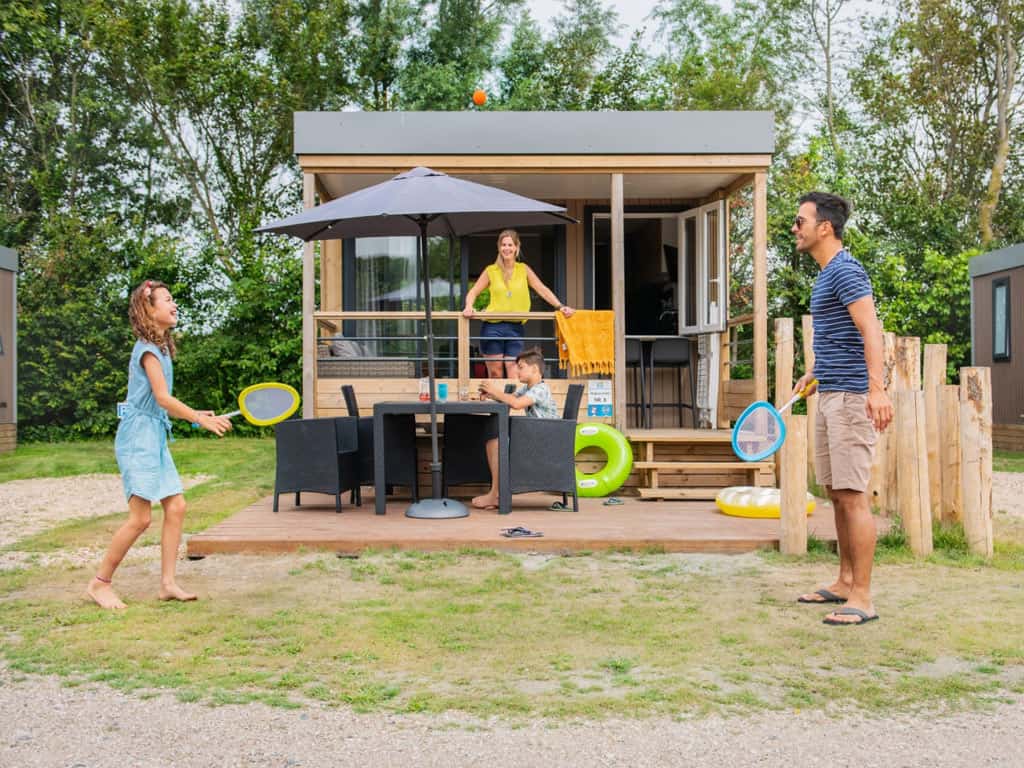 Impressie van mobil home Beachhome voor 4 personen bij RCN Toppershoedje in Ouddorp