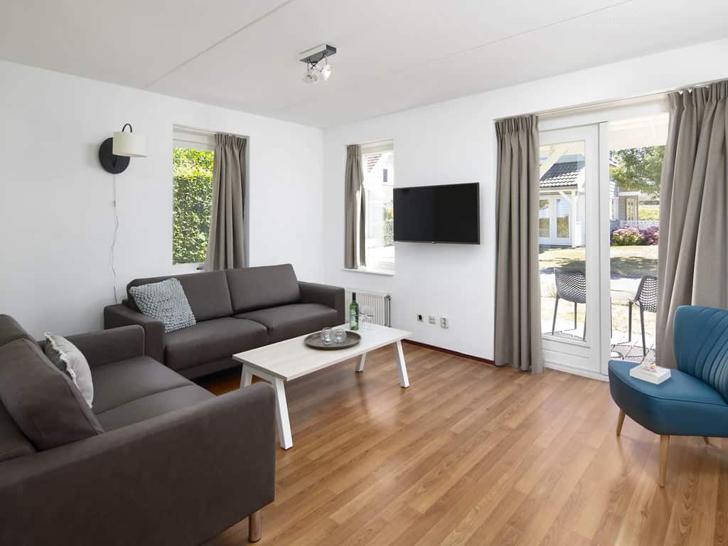 Impressie van de inrichting van de 6-persoons villa Buitenhuis Sauna Comfort 6 op Summio Parc Aquadelta