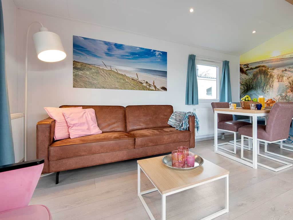Impressie van het interieur in het 4-persoons chalet Waterhoen op Molecaten Park Noordduinen, Katwijk aan Zee