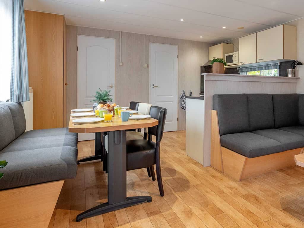 Impressie van het interieur in het 6-persoons chalet Strandloper op Molecaten Park Wijde Blick in Renesse