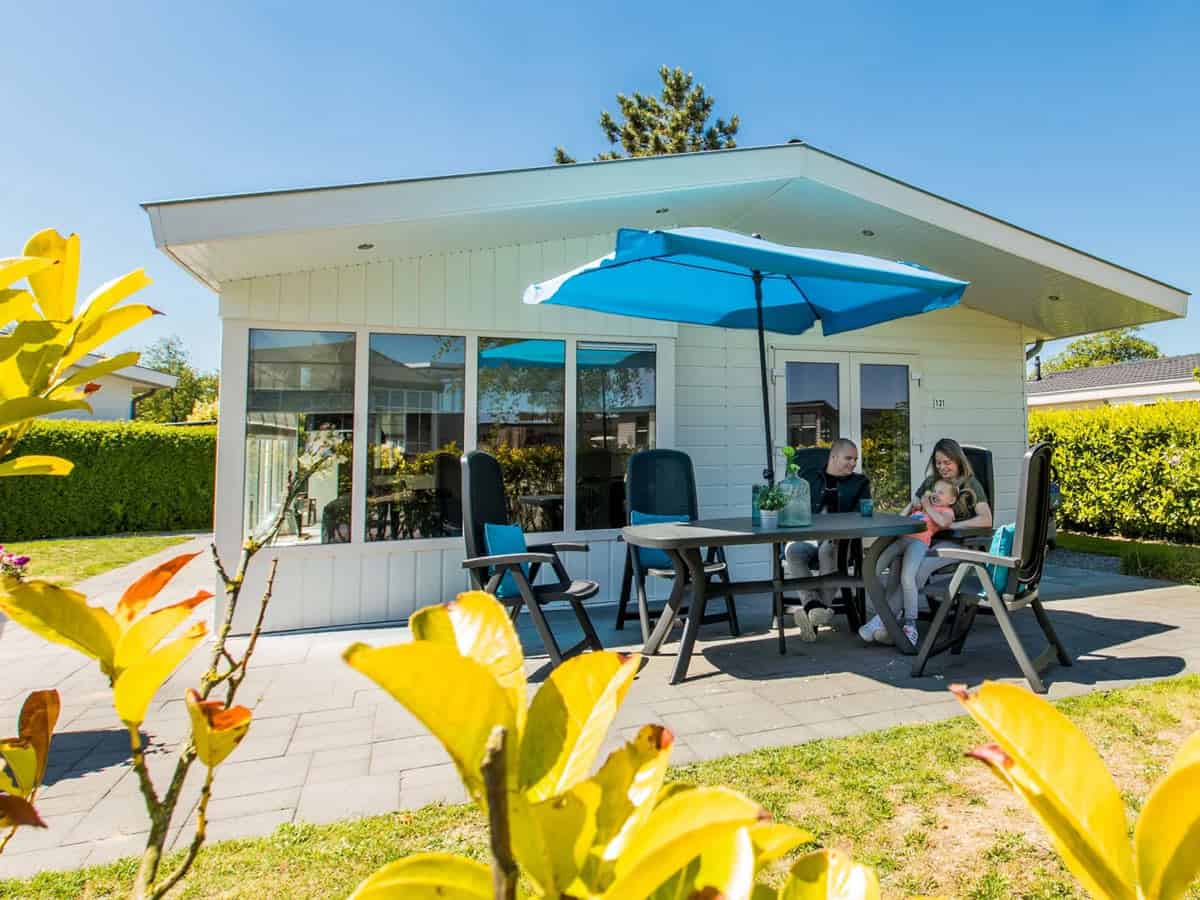 Impressie van chalet Deluxe op EuroParcs Parc du Soleil, een vakantiehuis voor 6 personen in Noordwijk