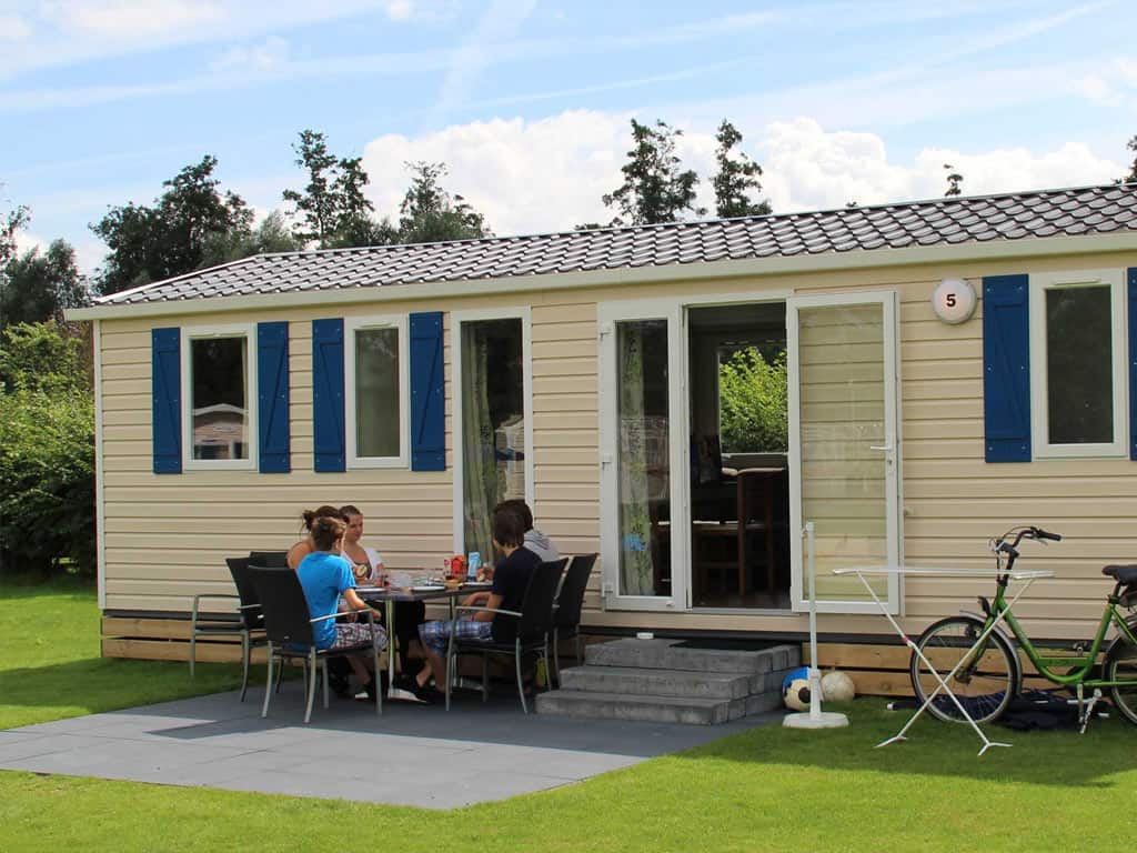 Impressie van stacaravan Lepelaar voor 6 personen op Molecaten Park Waterbos in Rockanje