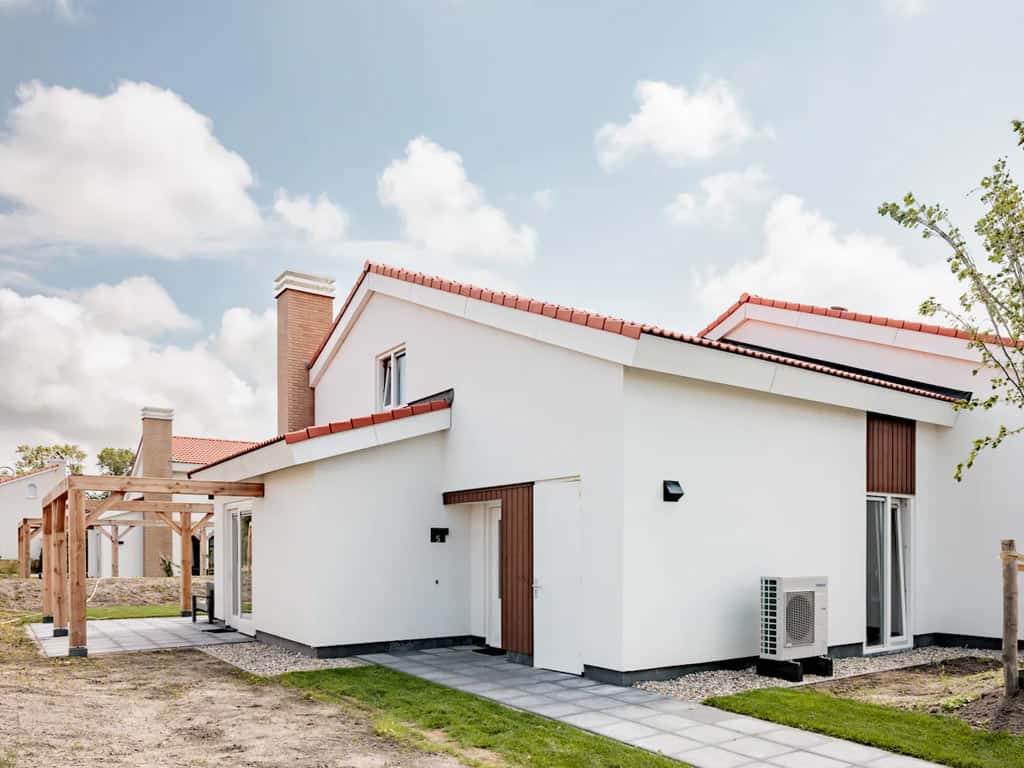 Impressie van bungalow 8 voor 8 personen op Roompot Duinresort Dunimar in Noordwijkerhout