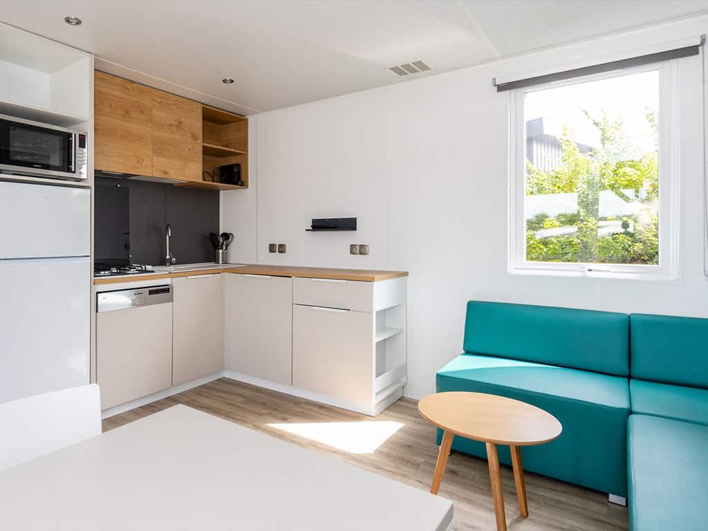 Impressie van het interieur van het 4-persoons chalet Rozemarijn op Molecaten Park De Agnietenberg