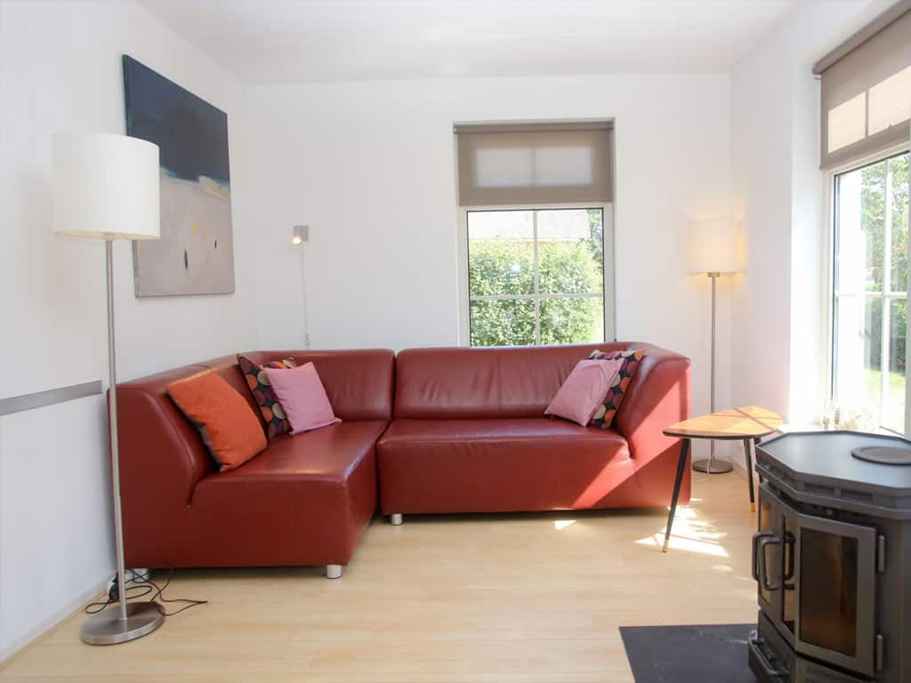 Impressie van de inrichting van de 8-persoons bungalow T8A op Roompot Kustpark Texel