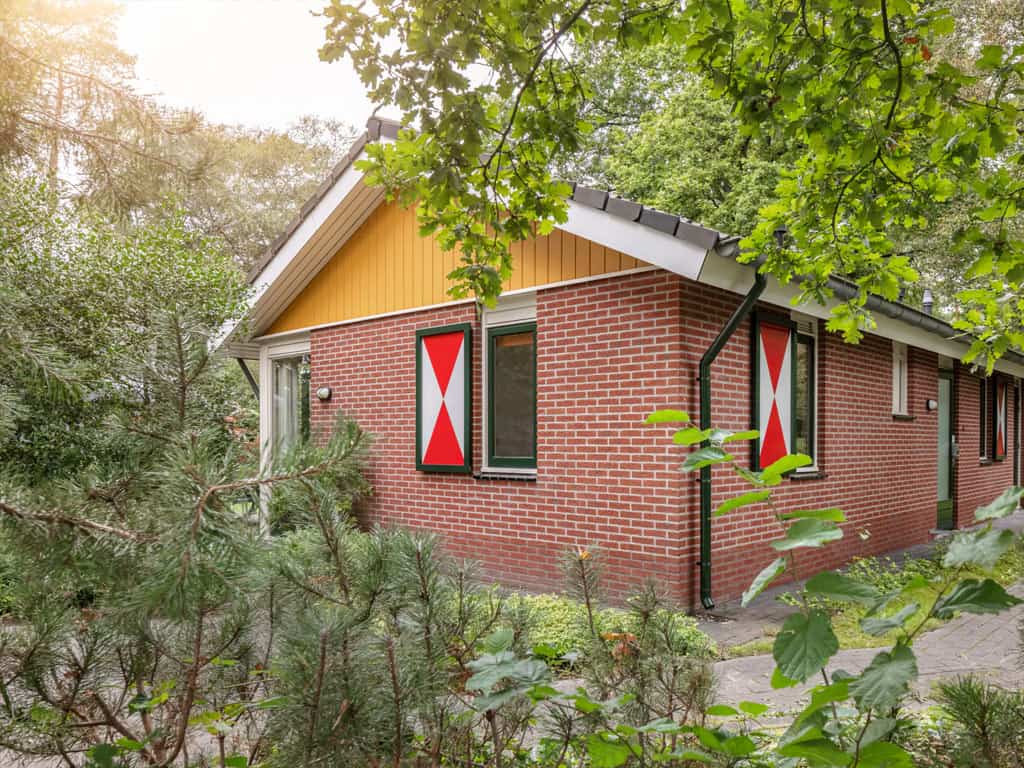 Impressie van bungalow L6A voor 6 personen op Roompot Bospark Lunsbergen in Borger