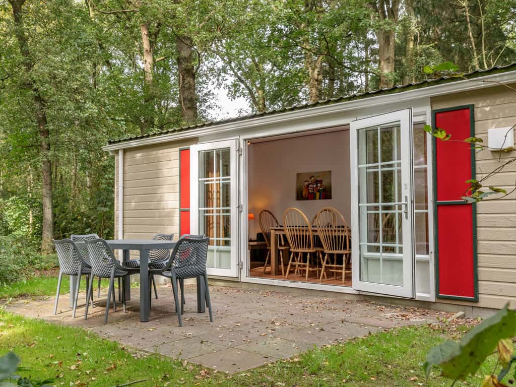 Impressie van chalet LU6 voor 6 personen op Roompot Bospark Lunsbergen in Borger