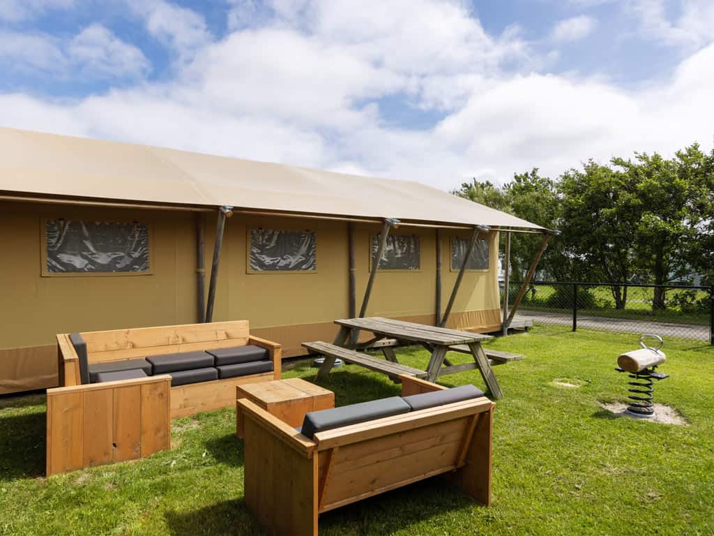 Impressie van de Roompot Callassande safaritent 5K voor 5 personen en 1 kind in Callantsoog