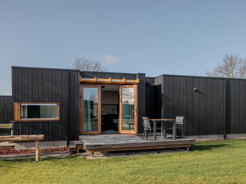 Impressie van de Tiny House 2 lodge op Roompot Beach Resort Brouwersdam, een vakantiehuisje voor 2 personen in Scharendijke