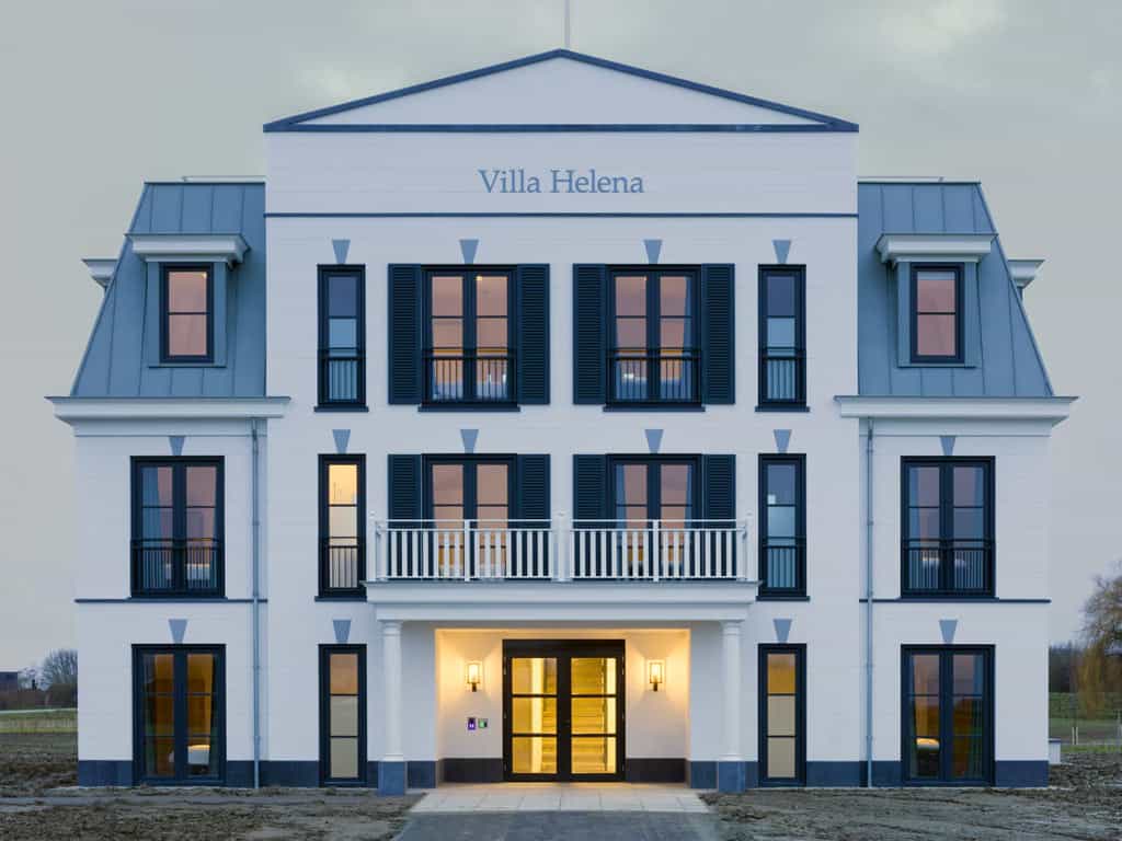 Impressie van het landhuis met appartement Helena 4 voor 4 personen op Roompot Domein Het Camperveer in Kamperland