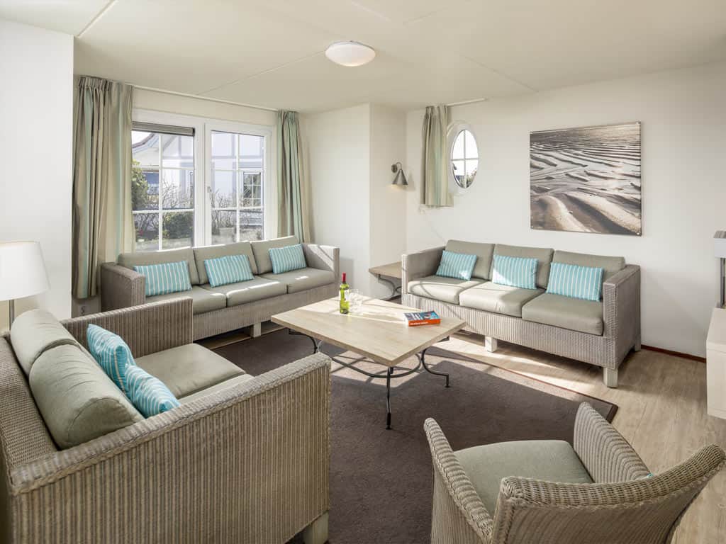 Impressie van de inrichting van Watervilla 8C voor 8 personen op Roompot Noordzee Résidence Cadzand-Bad