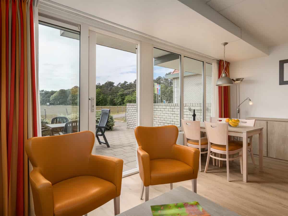 Impressie van de inrichting van B appartement Comfort 4 voor 4 personen bij Roompot Bosch en Zee in De Koog op Texel