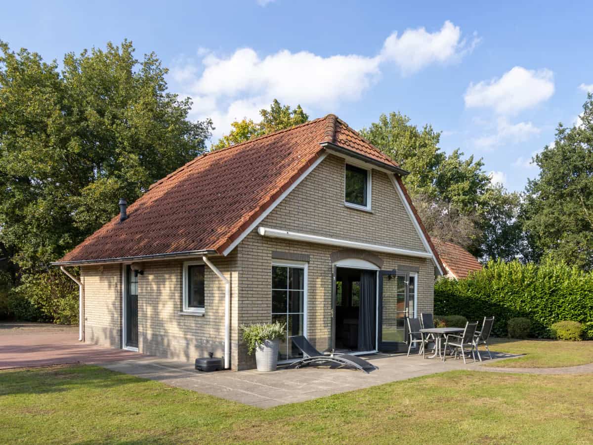 Impressie van bungalow Vuurvlinder 4, een huisje voor 4 personen op Roompot Recreatiepark De Tolplas in Hoge Hexel