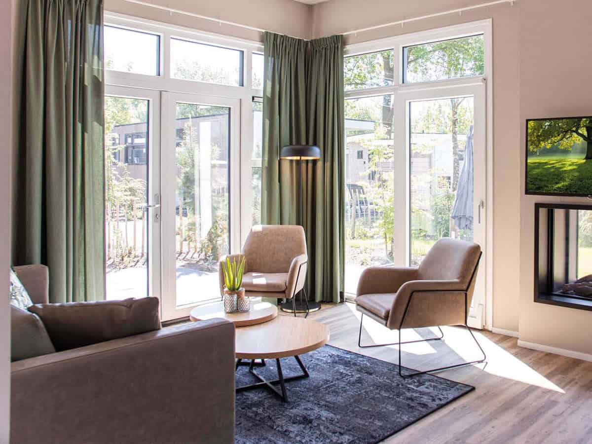 Impressie van de inrichting van de Belvedere lodge voor 6 personen op TopParken Residence de Leuvert in Cromvoirt