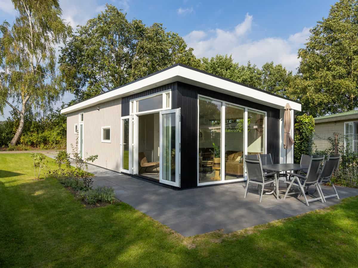Impressie van Waterlodge 6, een huisje voor 6 personen op Roompot Recreatiepark De Tolplas in Hoge Hexel
