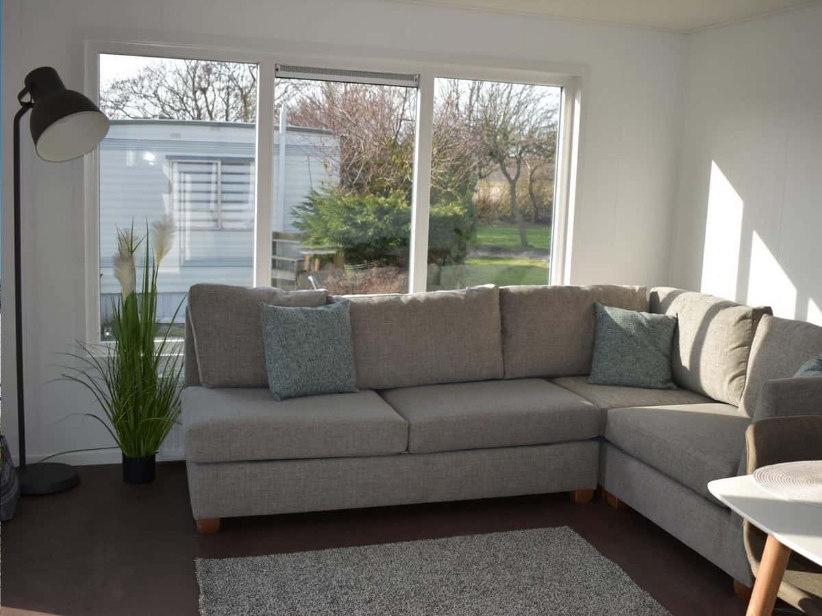 Impressie van de inrichting van het Casa Lente chalet voor 4 personen op Camping 't Noorder Sandt