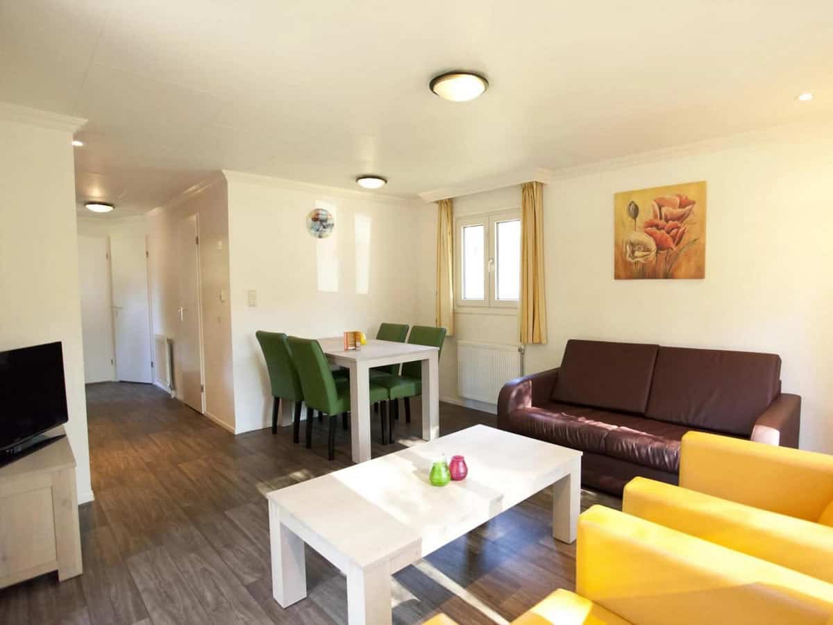 Impressie van de inrichting van chalet Unique Nouveau 4 voor 4 personen op EuroParcs De Zanding in Otterlo