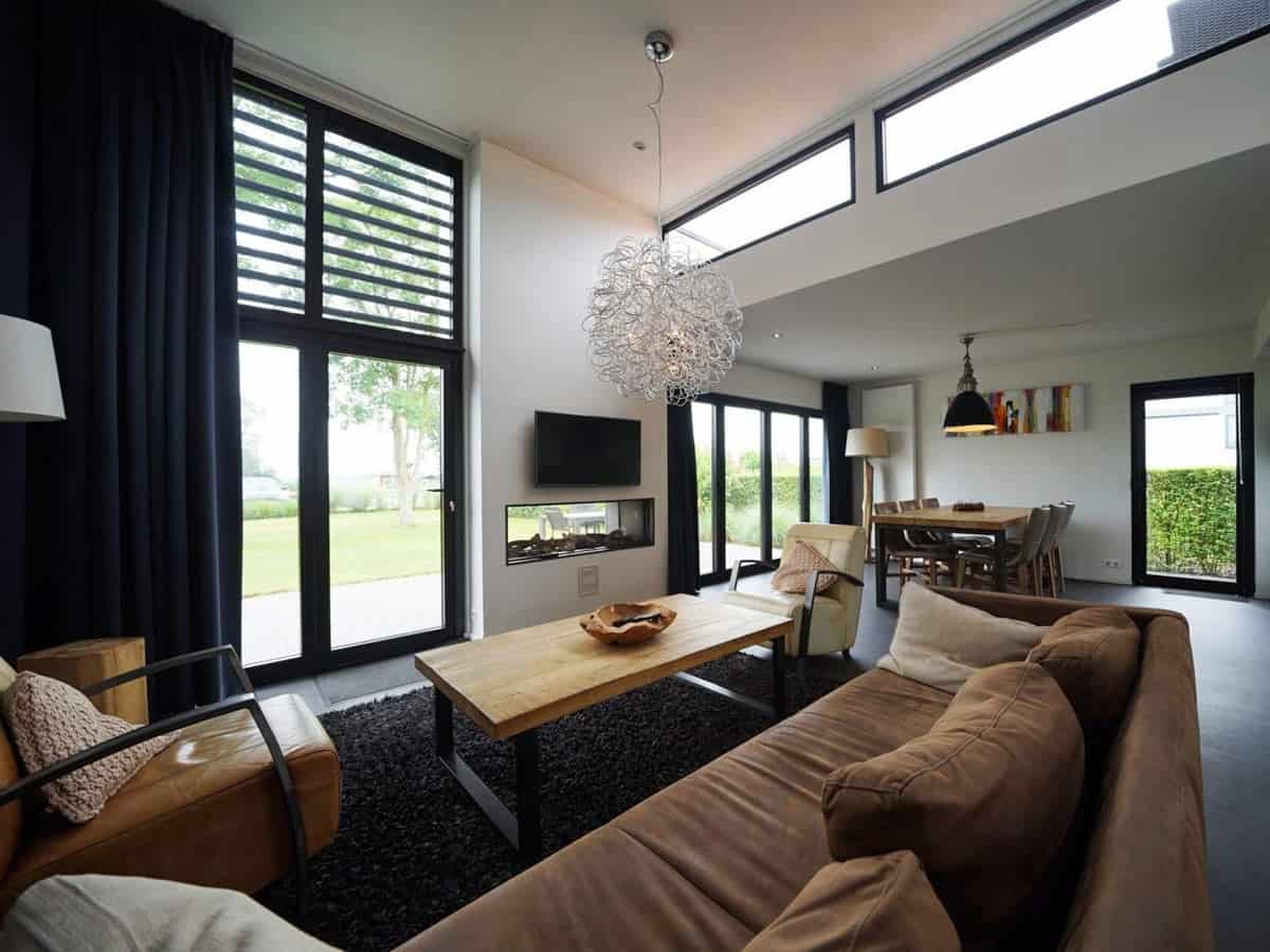 Impressie van de inrichting van chalet Cube Elite 6 voor 6 personen op EuroParcs Bad Hulckesteijn in Nijkerk