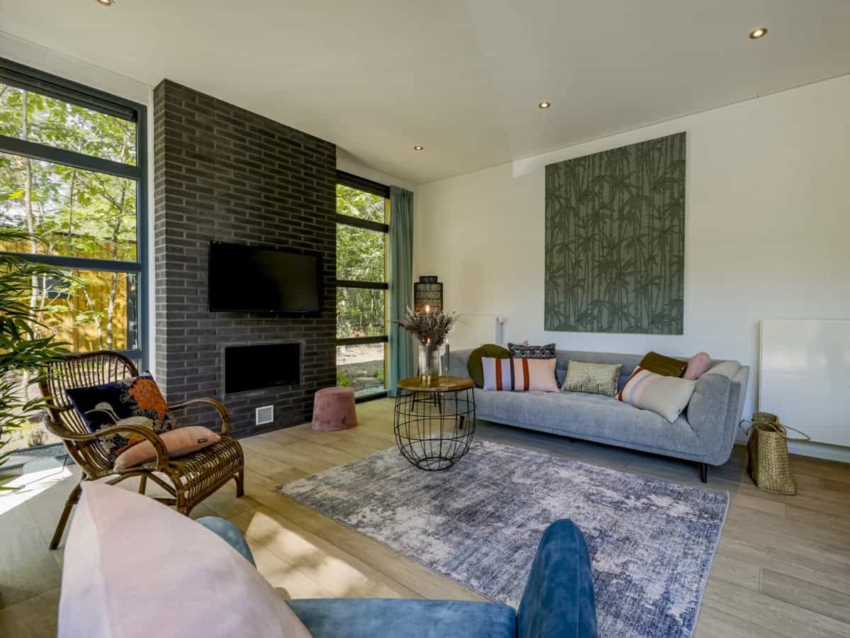 Impressie van de inrichting van chalet L-Cube MIVA 6 voor 6 personen op EuroParcs Beekbergen