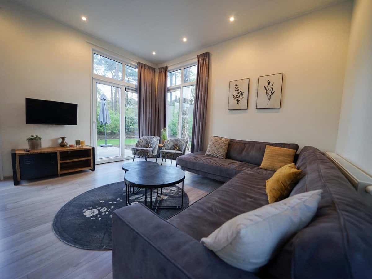 Impressie van de inrichting van de Cube la Mer 6 voor 6 personen op EuroParcs De Zanding in Otterlo