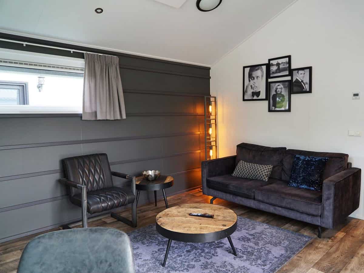 Impressie van de inrichting van chalet Berkel 4 voor 4 personen op EuroParcs De IJssel Eilanden in Kampen