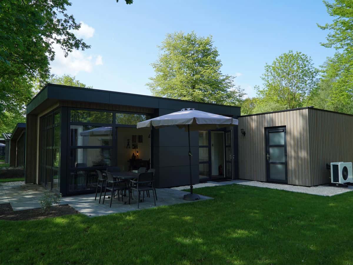 Impressie van de L-Cube 4, een vakantiehuis voor 4 personen vlak bij de Efteling op EuroParcs Kaatsheuvel