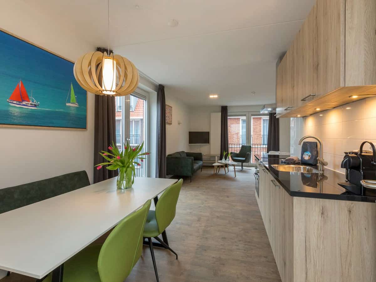 Impressie van de inrichting van je studio Plus voor 2 personen in Aparthotel Zoutelanden, aan zee in Zeeland